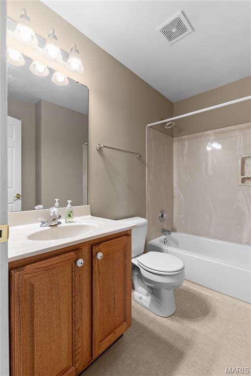 925 Stone Crossing Dr, Wentzville, MO 63385 - full bathroom featuring vanity and shower / bath combination