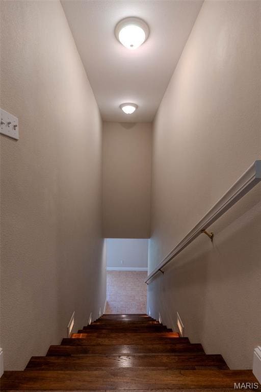11782 Pine Forest Dr, Rolla, MO 65401 - staircase with wood finished floors and baseboards