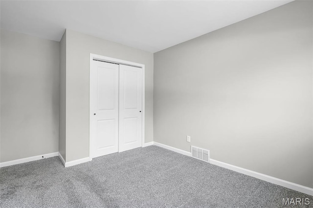 1875 Mullanphy Ln, Florissant, MO 63031