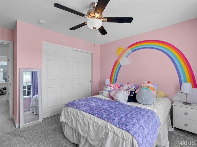 1673 Lake Meade Dr, Pacific, MO 63069 - carpeted bedroom with a closet and a ceiling fan