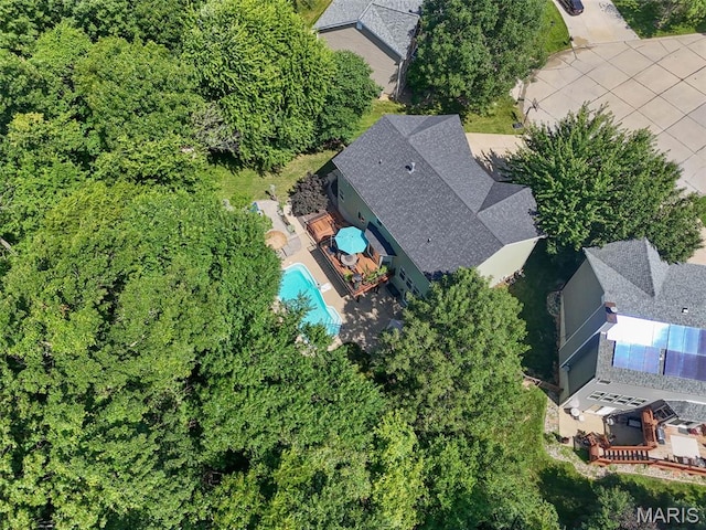 10 Renaud Pass, Ofallon, MO 63366 - view of subject property featuring a pool area