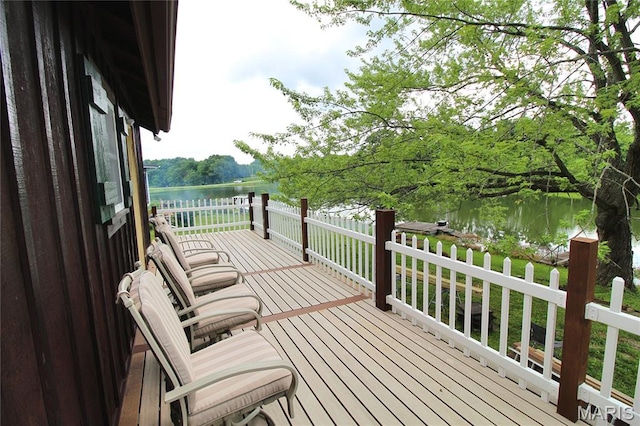 14525 Meadowlark Ln, Saint Genevieve, MO 63670 - wooden terrace with a water view