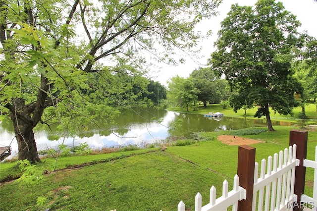 14525 Meadowlark Ln, Saint Genevieve, MO 63670 - view of yard with a water view