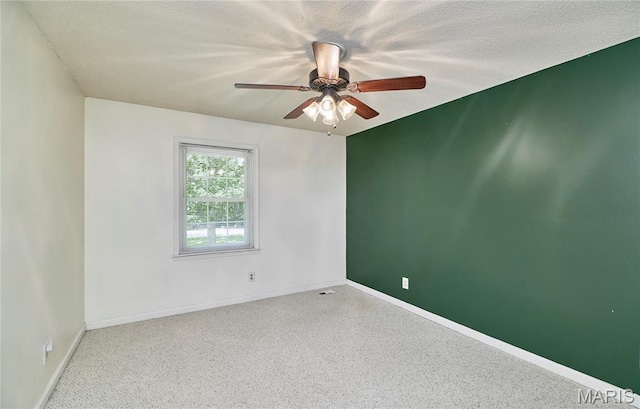 271 Westwood Trl, Foristell, MO 63348 - spare room featuring a ceiling fan, a textured ceiling, and carpet