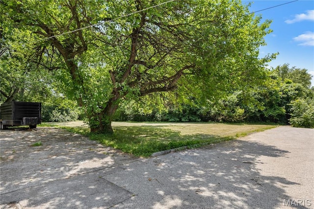 3650 Elsa Ave, Saint Ann, MO 63074