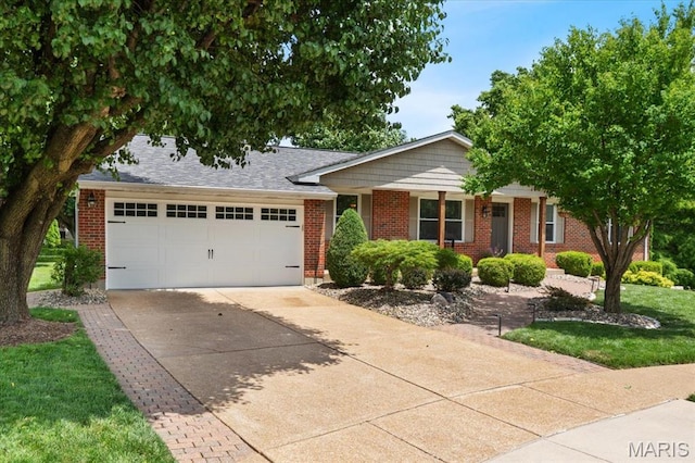6441 Farmcrest Ct, Oakville Township, MO 63129 - photo 2