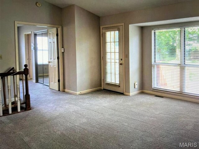 511 Pioneer Dr, Saint Charles, MO 63376 - photo 8