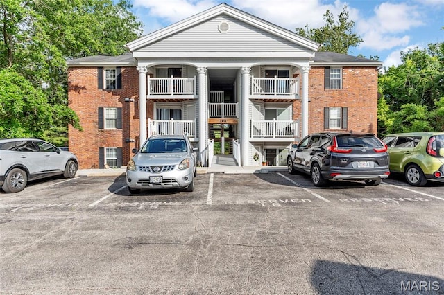 1911 Marine Terrace Dr Unit L, Saint Louis, MO 63146 - photo 1