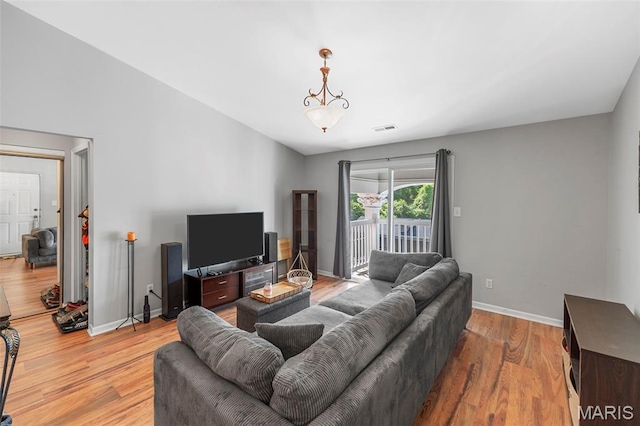 1911 Marine Terrace Dr Unit L, Saint Louis, MO 63146 - photo 3