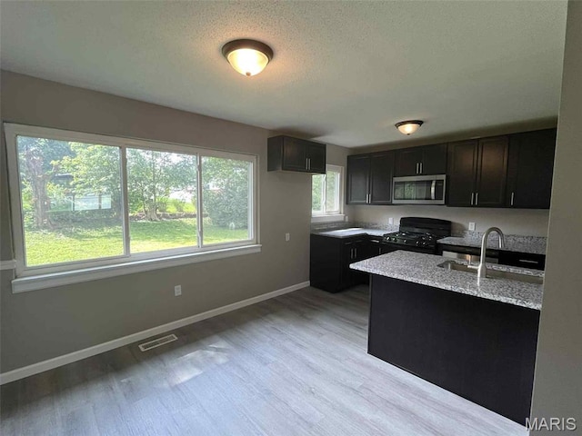2420 Churchill Downs Dr, Florissant, MO 63033 - photo 6