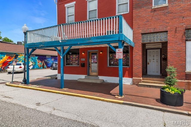 1219 N 4th St, Saint Charles, MO 63301