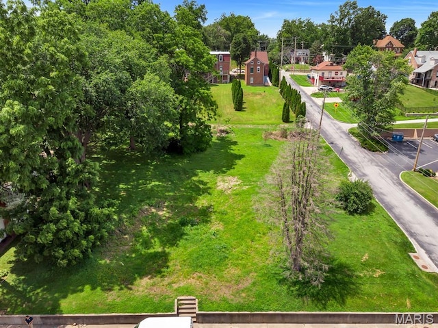 1219 N 4th St, Saint Charles, MO 63301