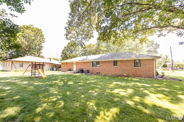 104 Robert Dr, Ofallon, IL 62269 - photo 25