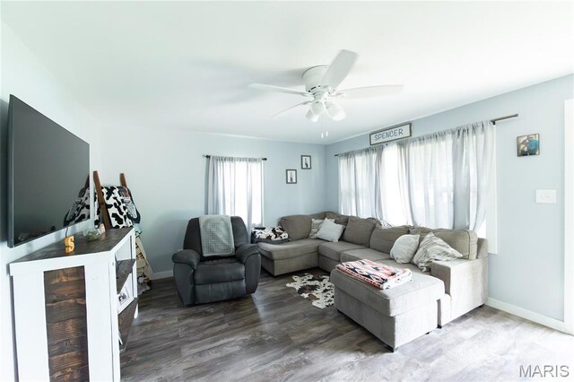 310 State Route Dd, St James, MO 65559