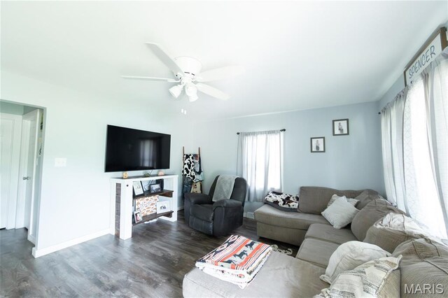 310 State Route Dd, St James, MO 65559