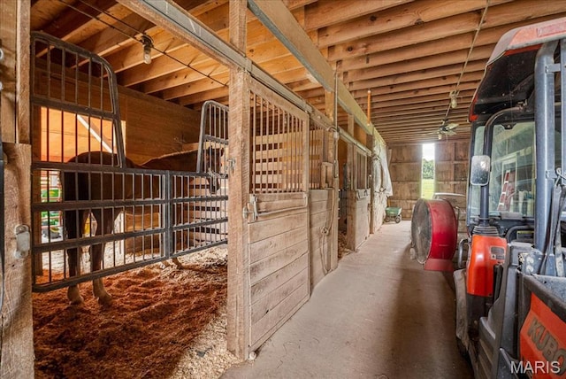 2175 Oberhelman Rd, Foristell, MO 63348 - view of stable