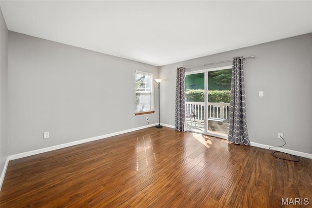 1141 Arbor Creek Dr Unit 2C, Saint Louis, MO 63122 - unfurnished room with baseboards and wood finished floors