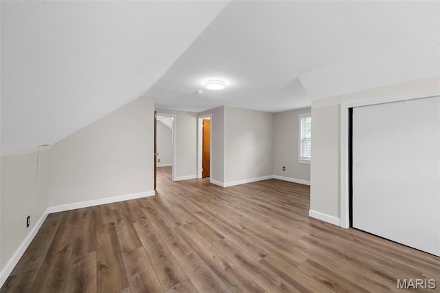 841 N Geyer Rd, Kirkwood, MO 63122 - bonus room featuring wood finished floors and lofted ceiling