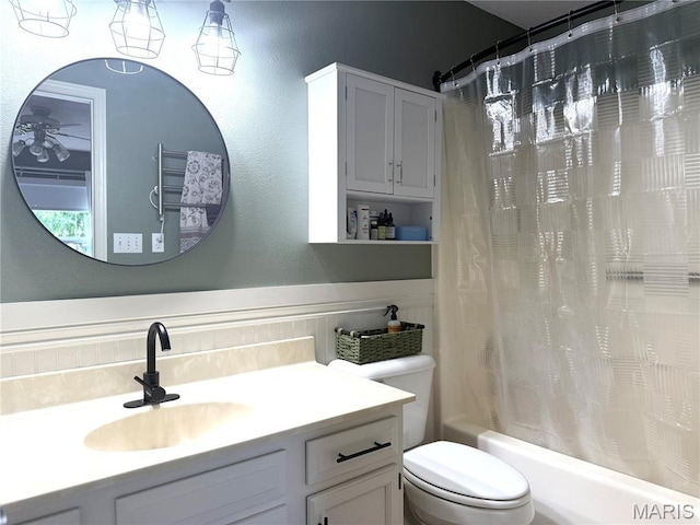 18 Sandstone Ct, Troy, IL 62294 - bathroom featuring vanity, shower / bathtub combination with curtain, and ceiling fan