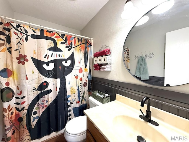 18 Sandstone Ct, Troy, IL 62294 - bathroom featuring vanity and curtained shower