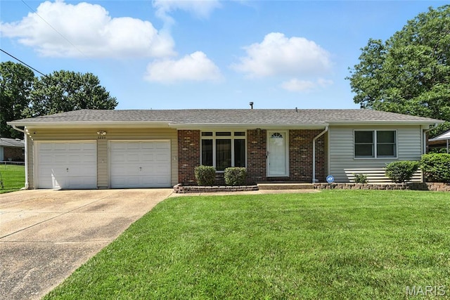 3205 Fleet Ln, Saint Charles, MO 63301 - single story home with a garage, concrete driveway, a front lawn, and brick siding