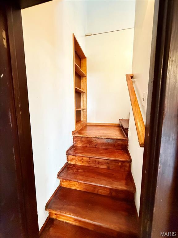 4160 Wyoming St, Saint Louis, MO 63116 - photo 23