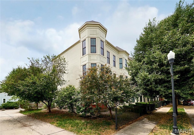 3432 Civic Green Dr, Saint Charles, MO 63301 - view of building exterior