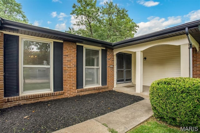 12033 Tangletree Dr, Saint Louis, MO 63146 - photo 2