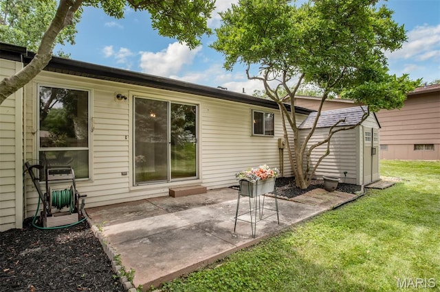 12033 Tangletree Dr, Saint Louis, MO 63146 - photo 19