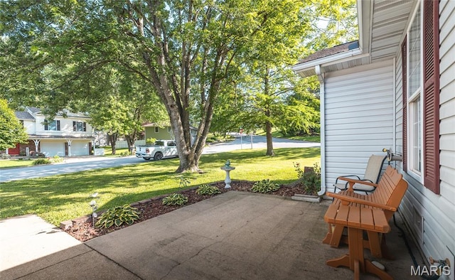 708 Chestnut Dr, Rolla, MO 65401 - view of patio / terrace