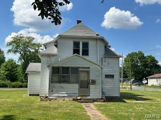 712 E Harrison St, Sparta, IL 62286 - photo 3