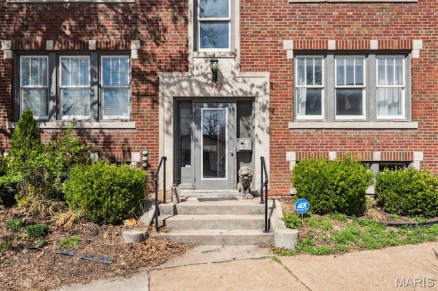 377 N Boyle Ave Unit A, Saint Louis, MO 63108 - photo 2