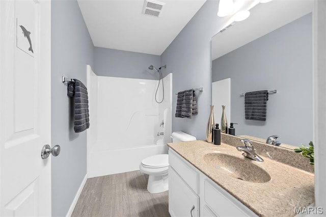 2033 Montclair Manor Dr, Saint Charles, MO 63303 - photo 20