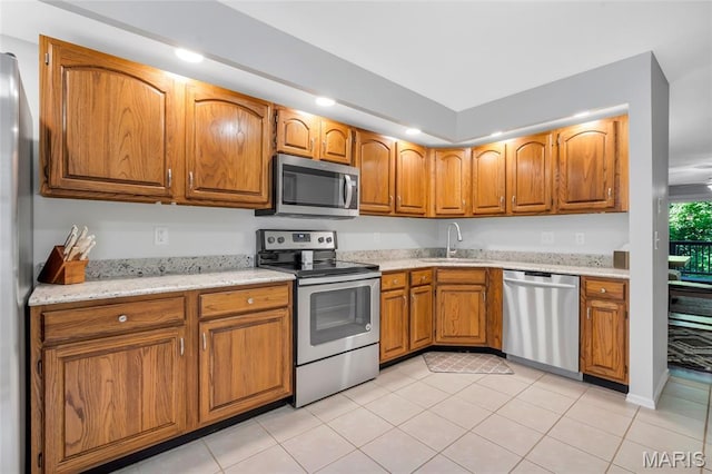 502 Oak Ridge Trails Ct, Ballwin, MO 63021