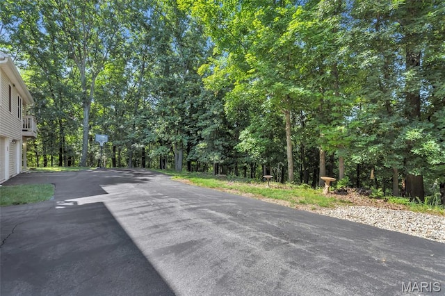 502 Oak Ridge Trails Ct, Ballwin, MO 63021
