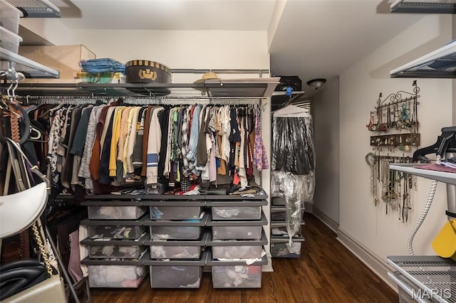 3822 Humphrey St, Saint Louis, MO 63116 - spacious closet with wood finished floors
