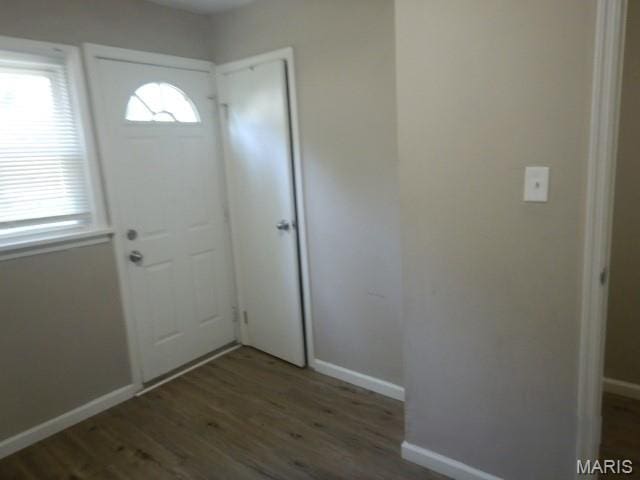 273 Buddie Ave, Saint Louis, MO 63135 - entrance foyer with wood finished floors and baseboards
