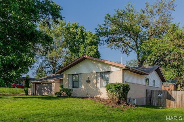 14070 Invicta Dr, Florissant, MO 63034