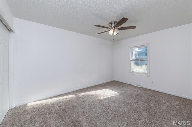 14070 Invicta Dr, Florissant, MO 63034