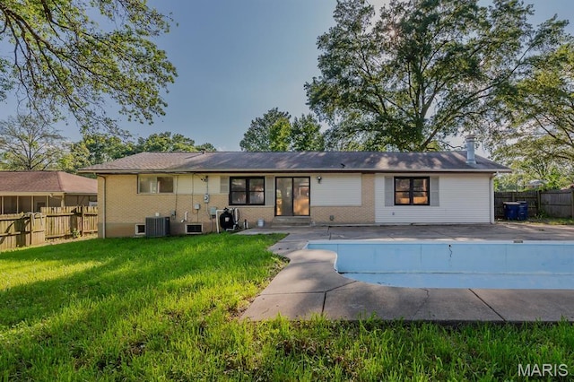 14070 Invicta Dr, Florissant, MO 63034