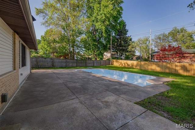 14070 Invicta Dr, Florissant, MO 63034