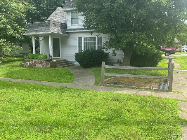 211 Edgar St, Gillespie, IL 62033 - view of front facade