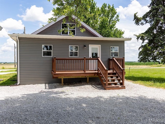 6596 County Road 263, Hannibal, MO 63401 - view of front of house featuring a deck