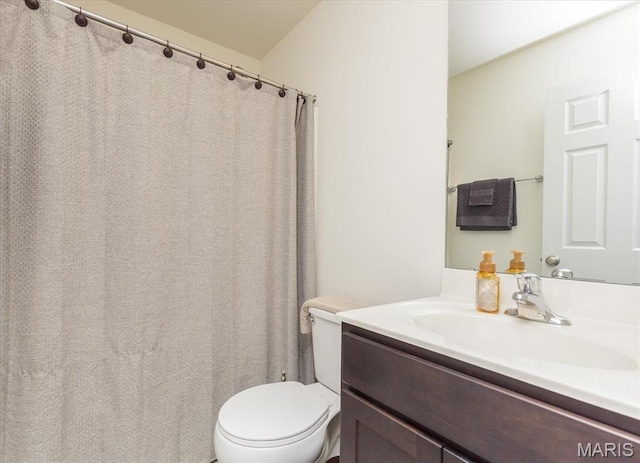 8280 Obrien Dr, Cedar Hill, MO 63016 - full bathroom featuring vanity and curtained shower