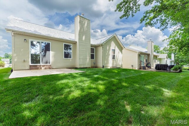 159 Blue Water Dr, Saint Peters, MO 63366