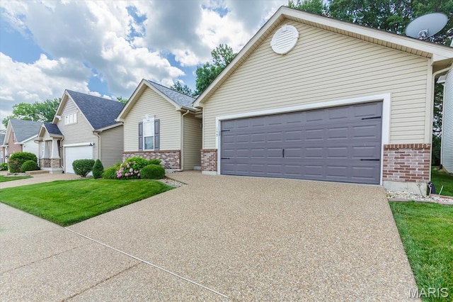 159 Blue Water Dr, Saint Peters, MO 63366