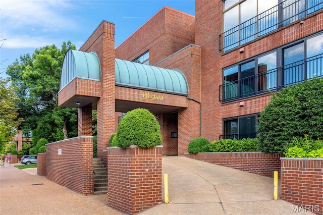 4570 Laclede Ave Unit 301, Saint Louis, MO 63108 - view of property