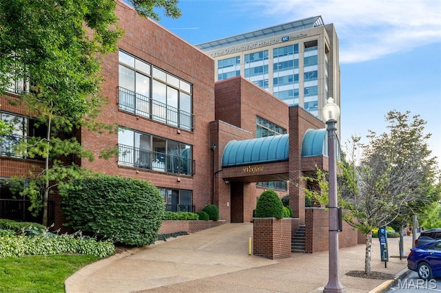 4570 Laclede Ave Unit 301, Saint Louis, MO 63108 - photo 37