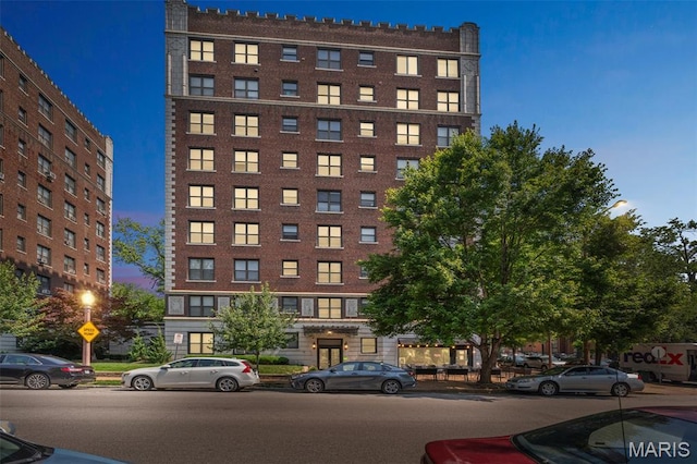 4501 Maryland Ave Unit B, Saint Louis, MO 63108 - photo 9