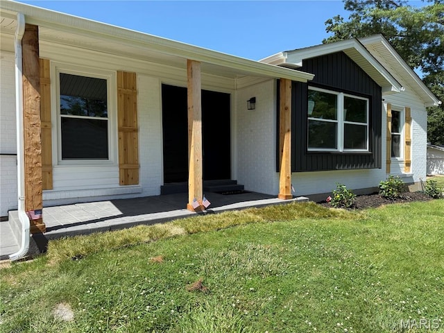 399 Genoa Dr, Ballwin, MO 63021 - photo 2
